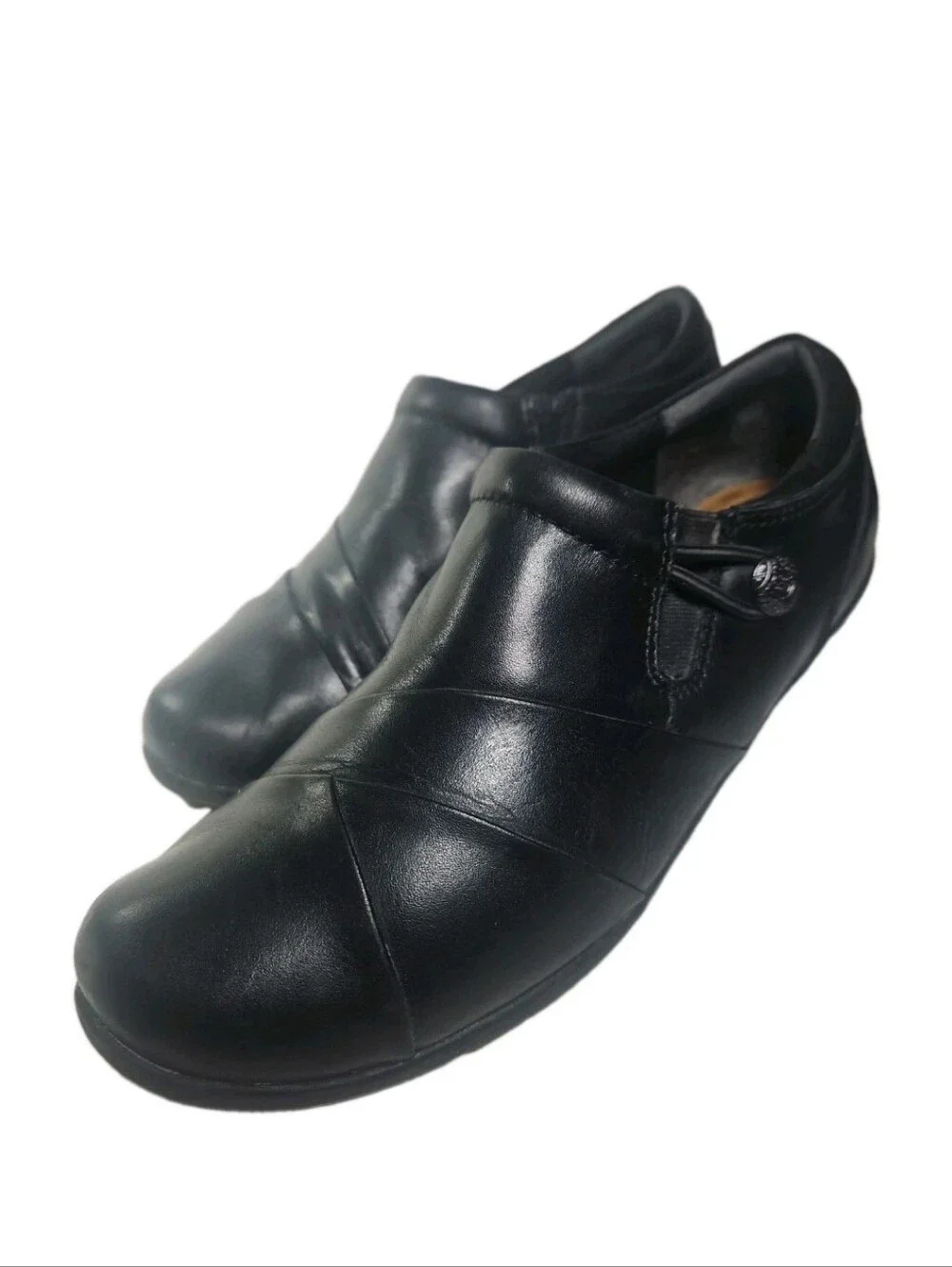 Clarks classic black